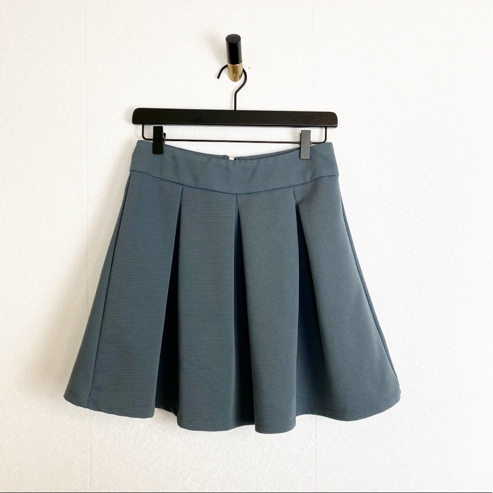 The Limited Slate Blue Gray Pleated Mini Skirt Schoolgirl Cheer A-Line Skater